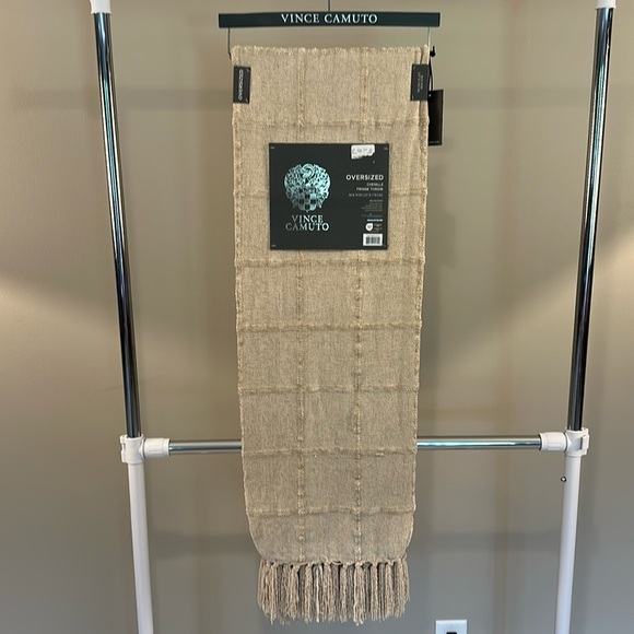 Vince Camuto Tan Fringed Chenille Throw Blanket - Picture 1 of 3